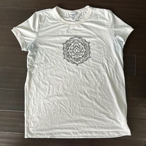 Lularoe 2XL classic T-shirt. Black and white graphic tee